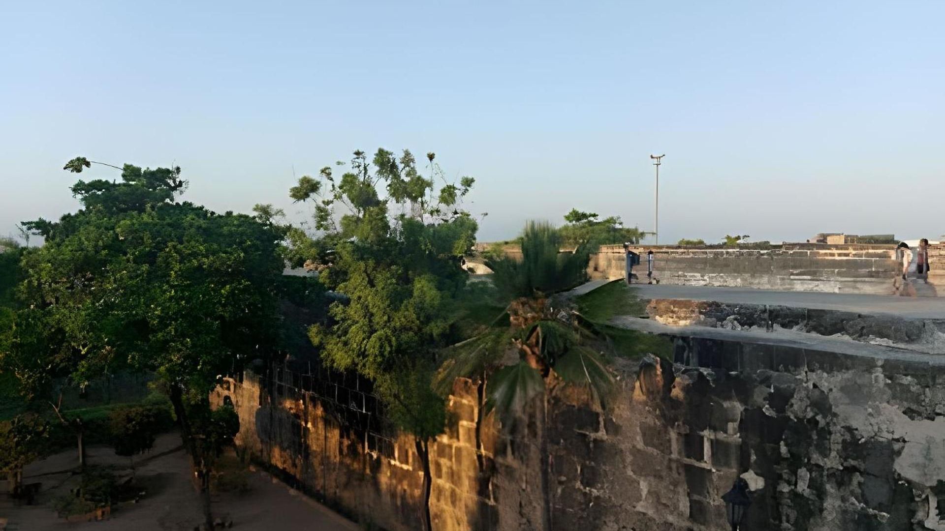 En La Ciudad Amurallada Cerca De Todo Cartagena