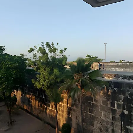 En La Ciudad Amurallada Cerca De Todo Cartagena